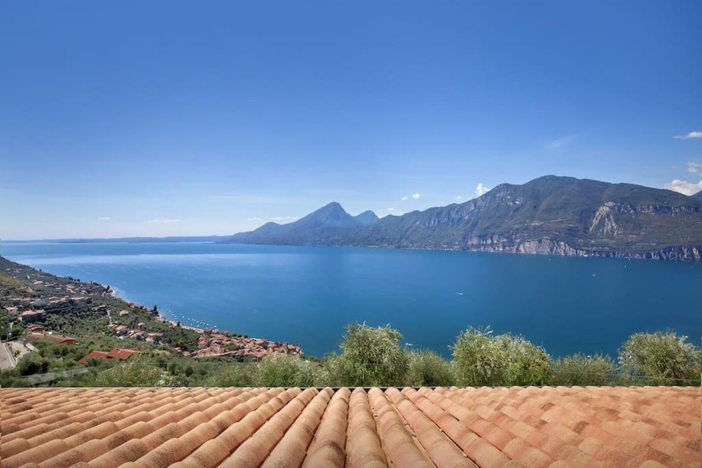 Villa Divina - Apt Divina Con Piscina E Vista Lago Castelletto Di Brenzone Kültér fotó